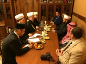 Муфтий Равиль Гайнутдин встретился с генсеком ВСМУ шейхом Али Мухеддином аль-Карадаги