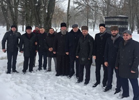 Представители ДУМ РФ посетили монумент воинам-мусульманам, павшим в годы ВОВ, возле д.Прохоровки