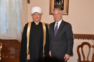 Mufti Sheikh Ravil Gaynutdin meets US ambassador