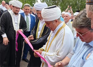Торжественное открытие административного здания на территории Дзержинской соборной мечети.