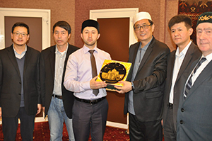 St. Petersburg spiritual board receives delegation of Chinese Muslims