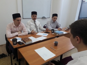 В Исламском колледже Московской области прошла защита выпускных квалификационных работ 