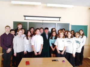 Имам-мухтасиб встретился с учениками Александрово-Гайской школы