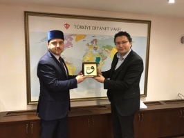 عباسوف يلتقي مسؤولي وقف الديانة التركية في أنقرة 