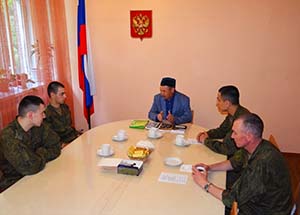 Председатель МРОМ Енисейска навестил военнослужащих мусульман
