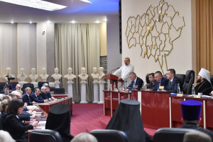 Муфтий Саратовской области Мукаддас Бибарсоввыступил на заседании Совета по взаимодействию с национальными и религиозными объединениями при губернаторе