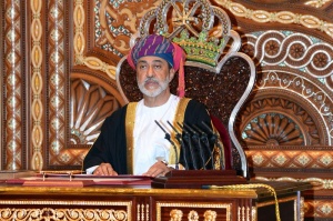 سماحة المفتي يهنىء جلالة سلطان عُمان بمناسبة توليه مقاليد الحكم 