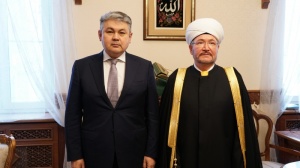 سماحة المفتي يلتقي سعادة سفير جمهورية كازاخستان بموسكو
